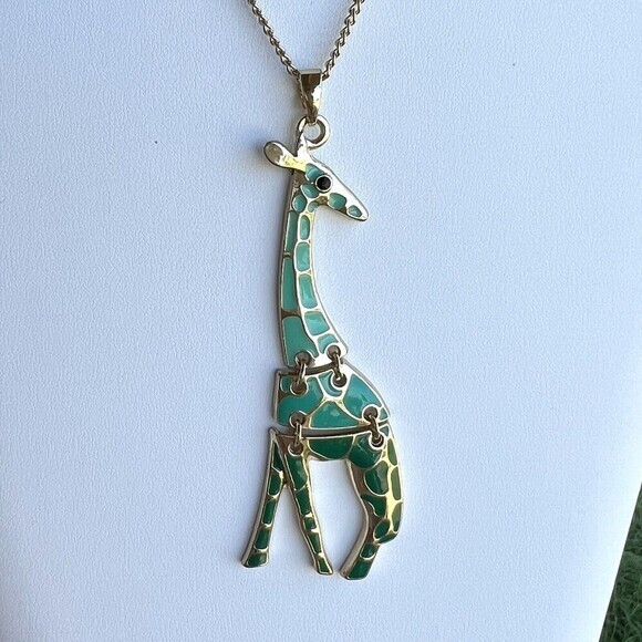 ARTICULATED (Hinged) Giraffe Safari Enamel Golden Green Pendant Necklace 29.5 in - Picture 2 of 6